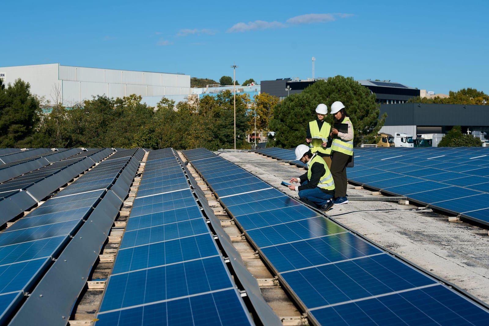 Contratar energía renovable en Chile: financiamiento y modelos para empresas