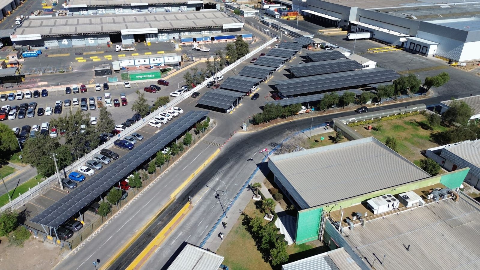 Energía solar para supermercados y retail: cadena de frío sin cortes